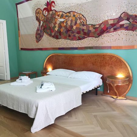 Speciale Tarshito Guesthouse Bari Exterior foto