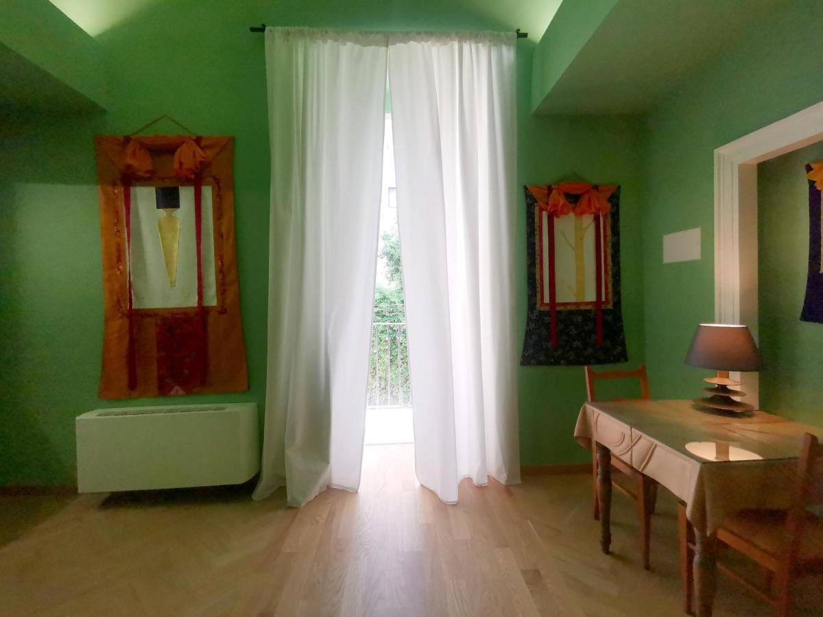 Speciale Tarshito Guesthouse Bari Exterior foto