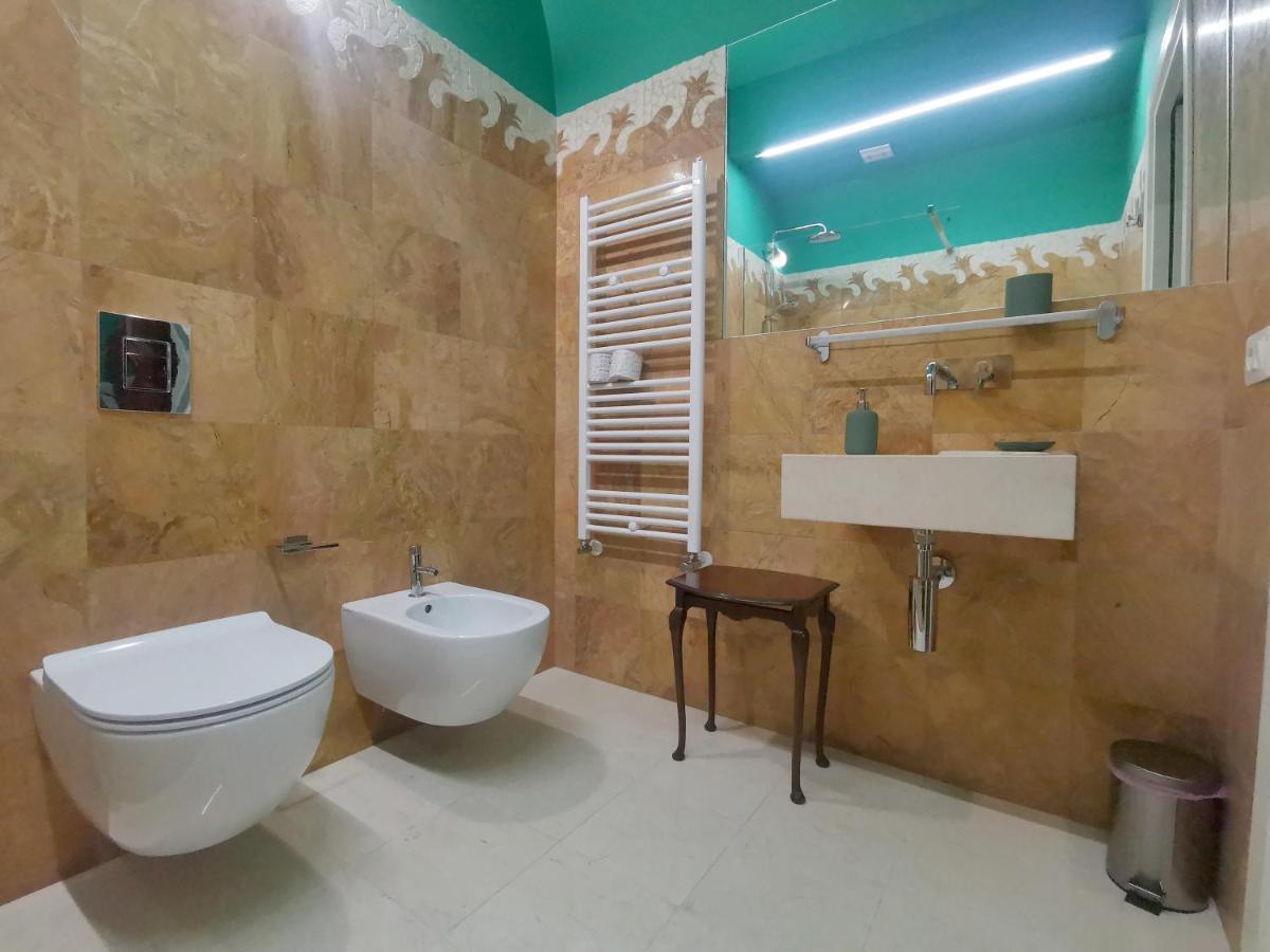 Speciale Tarshito Guesthouse Bari Exterior foto