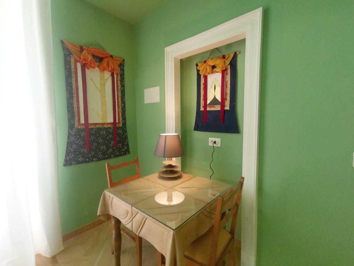 Speciale Tarshito Guesthouse Bari Exterior foto