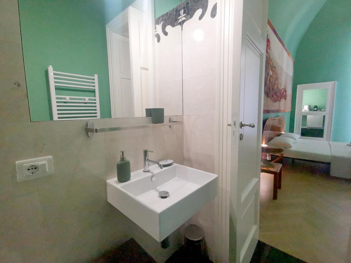Speciale Tarshito Guesthouse Bari Exterior foto